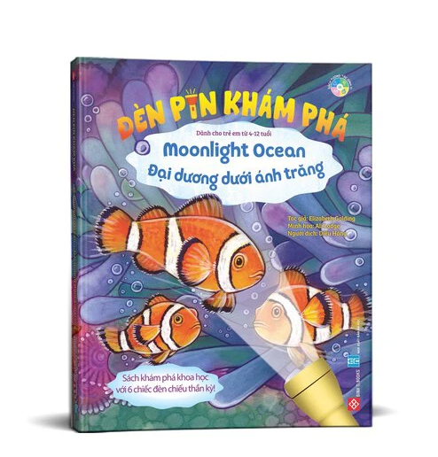 Sách Đèn pin khám phá – Moonlight Ocean – Đại dương dưới ánh trăng