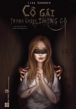 Cô Gái Trong Chiếc Thùng Gỗ