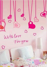 Decal Dán Tường Dây Leo Trái Tim Hồng