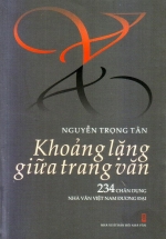 Khoảng Lặng Giữa Trang Văn