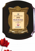 Kỷ Niệm Chương Gỗ Đồng KNC10