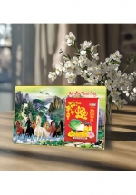 Lịch Để Bàn Ngang 2025 (20 x 30 cm) Viền Vàng Tráng Gương – Mã Đáo Thành Công – Gắn Bloc 10.5 x 14.5 cm