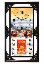 Lịch Gỗ Tết 2025 Phù Điêu Đồng Hồ – Mã Đáo Thành Công (52 x 82 cm) – NSDH05