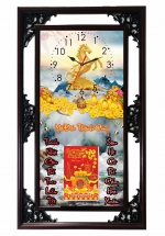 Lịch Gỗ Tết 2025 Phù Điêu Đồng Hồ – Mã Đáo Thành Công (52 x 82 cm) – NSDH11