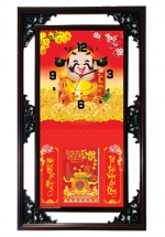 Lịch Gỗ Tết 2025 Phù Điêu Đồng Hồ – Thần Tài Đến (52 x 82 cm) – NSDH07