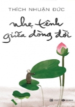 Nhẹ Tênh Giữa Dòng Đời