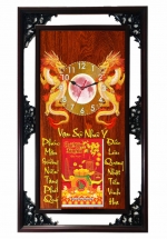 Lịch Gỗ Tết 2025 Phù Điêu Đồng Hồ – Vạn Sự Như Ý (52 x 82 cm) – NSDH28