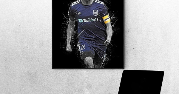 Tranh Treo Tường Cầu Thủ Bóng Đá Carlos Vela