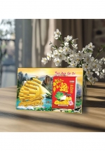 Lịch Để Bàn Ngang 2025 (20 x 30 cm) Viền Vàng Tráng Gương – Thuận Buồm Xuôi Gió – Gắn Bloc 10.5 x 14.5 cm